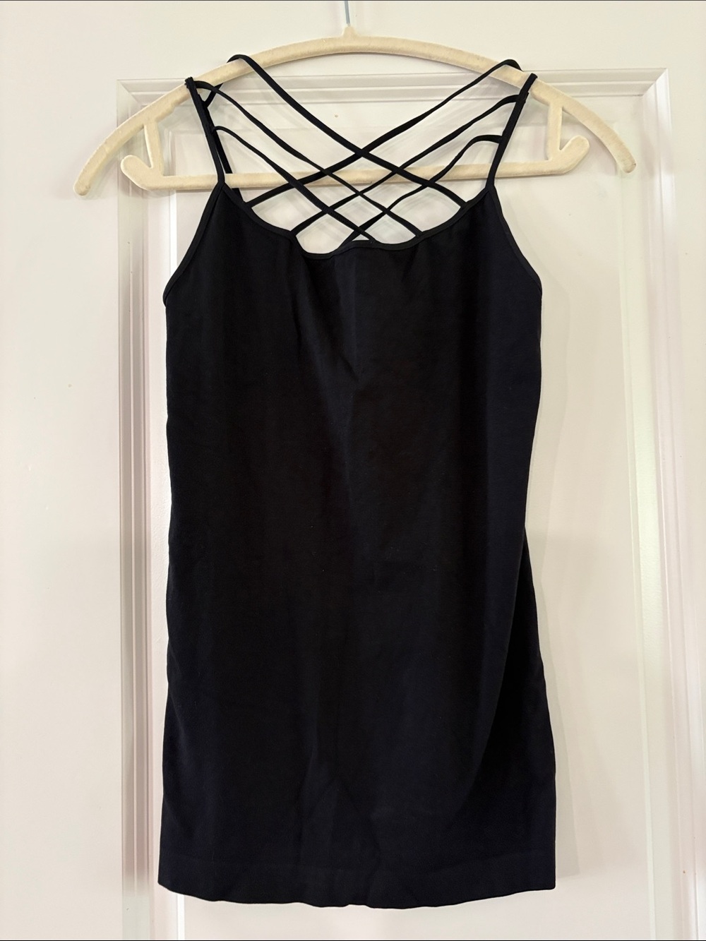 Black Strappy Crisscross Cami Tank Top